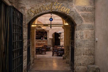 Kapalı Çarşı’nın İçindeki Gizli Bahçe: Cafe La Fondue